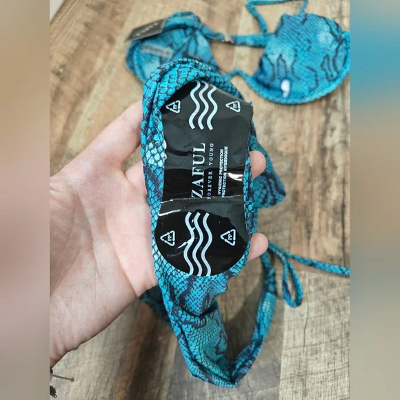 🤍NWT Zaful Blue Snakeskin Bikini Size Medium - Picture 5 of 5